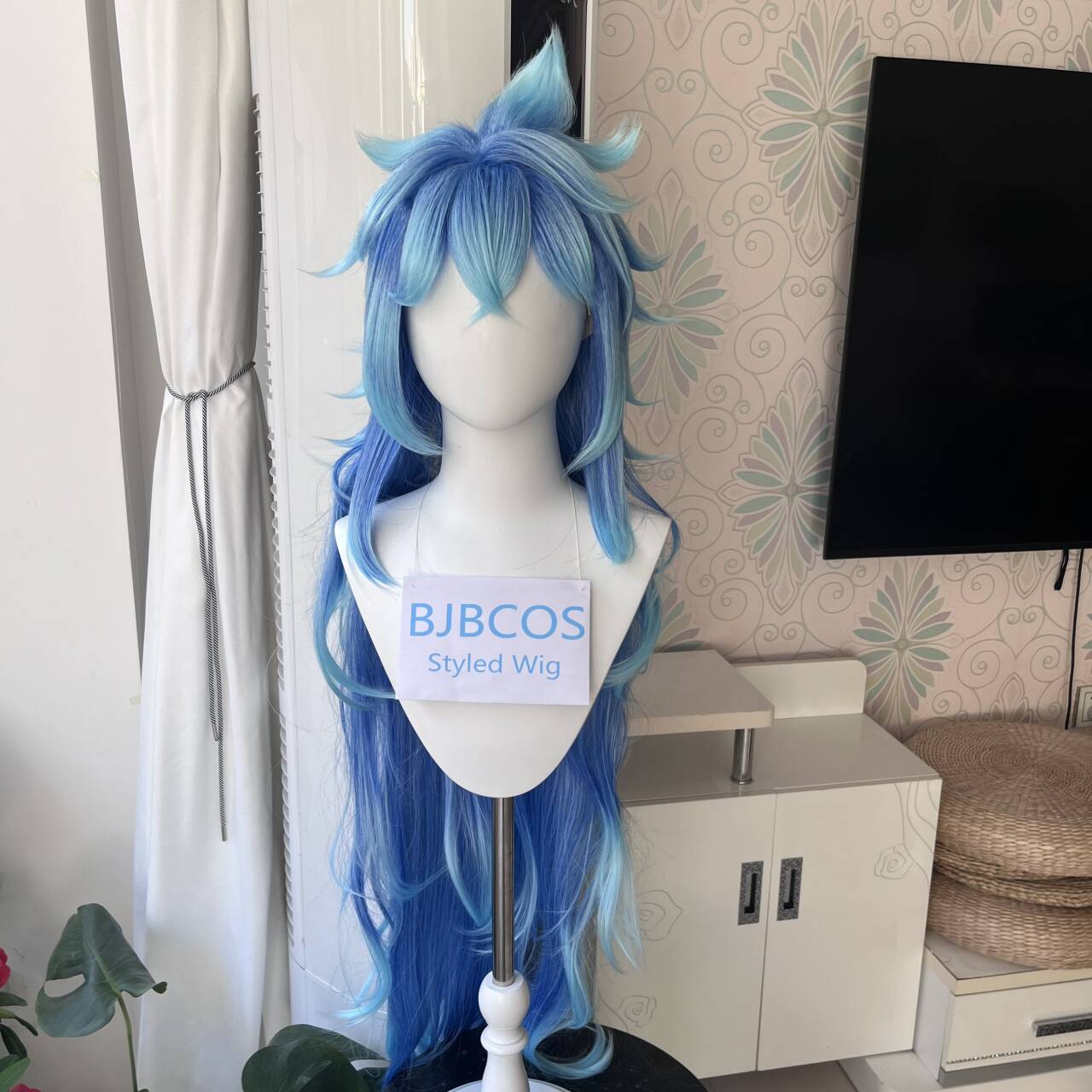 [Styled Wig]Anime Game Twisted - Anime Cosplay Blue Hair avaliação e preço