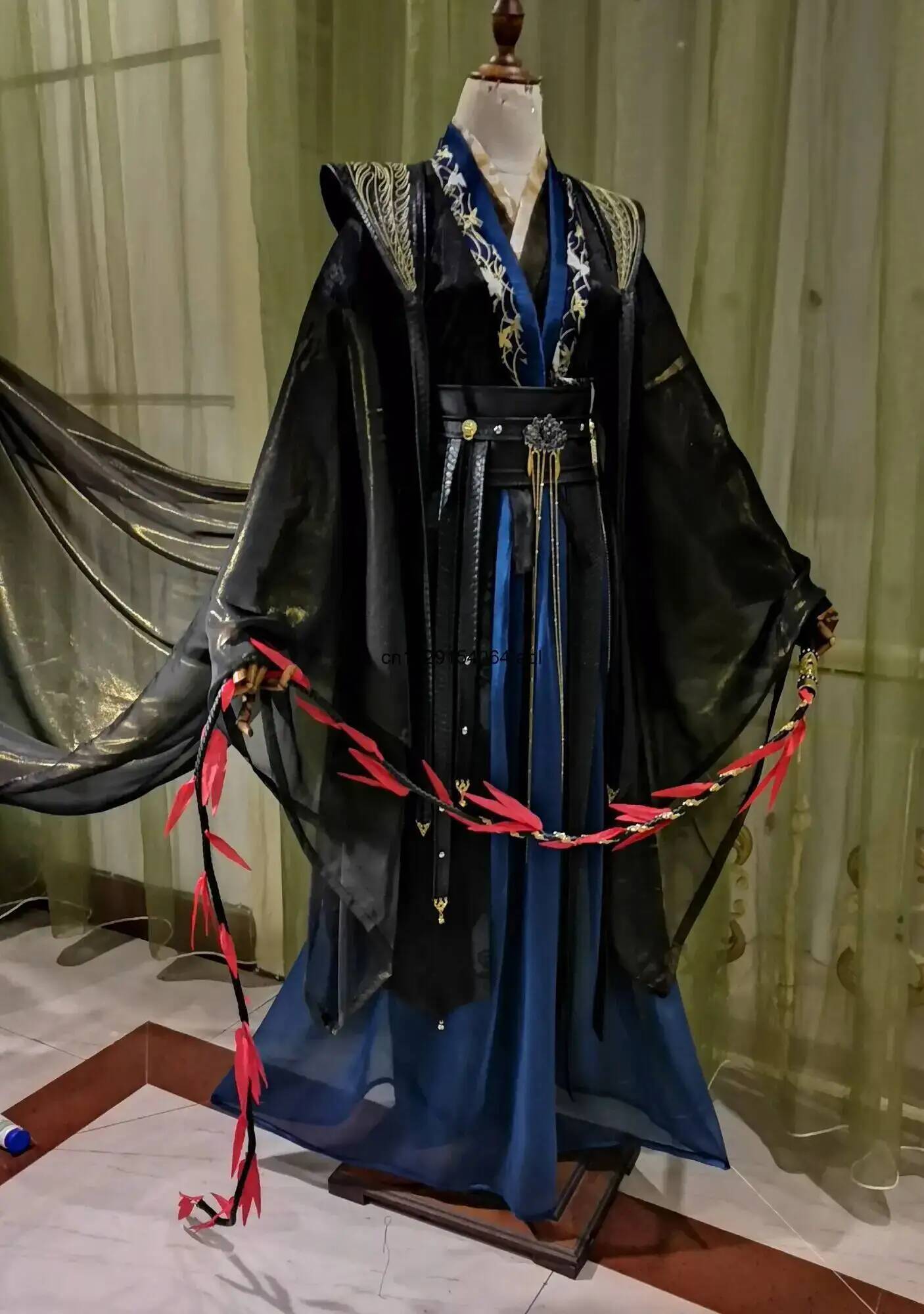 Ran Erha Mo And Cosplay His Wh - Queen Anime Cosplay avaliação e preço